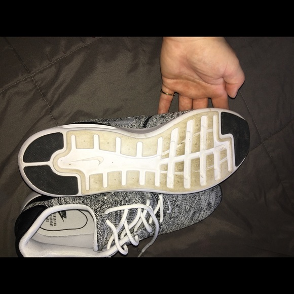 Nike shoes men’s - Picture 6 of 6